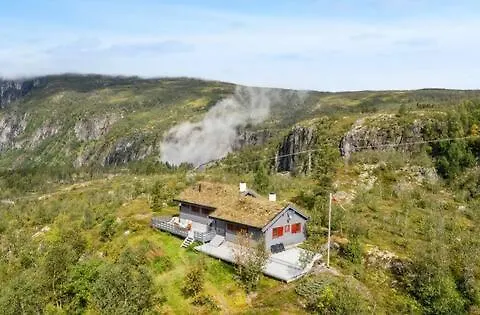 Guest Favorite - 5 Mins From Voringsfossen Ferienhaus *